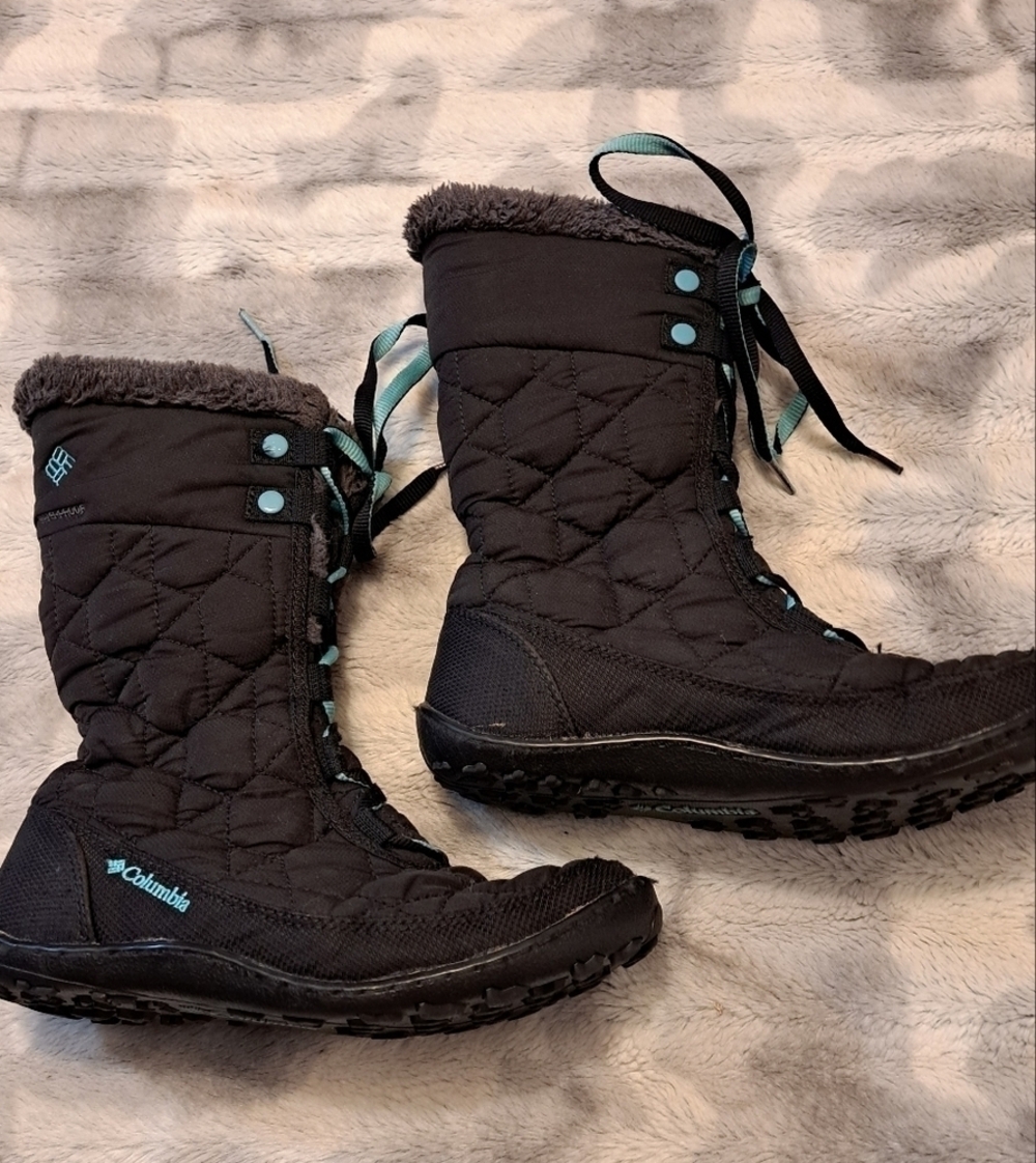 Columbia Omni Grip Black Snow Boots   Size 4
